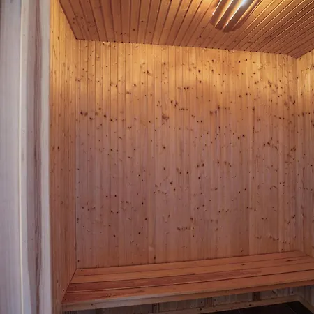Acogedora Casa En Con Sauna
